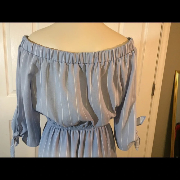 NWOT Soprano Striped Off the Shoulder Dress M - Picture 8 of 14